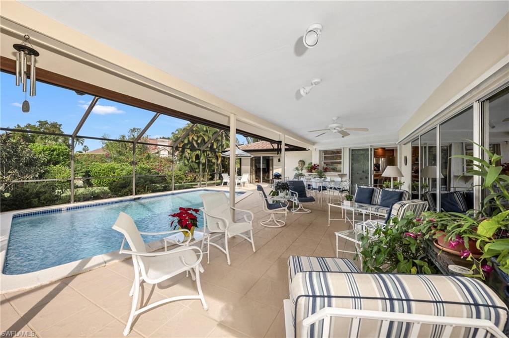 MOORINGS - Residential