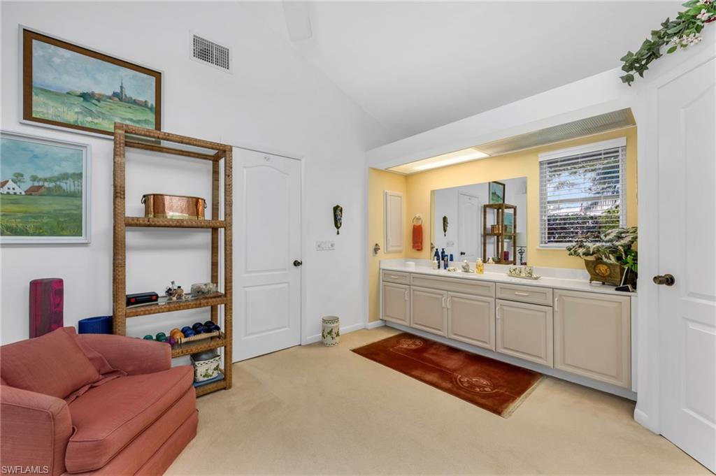 MOORINGS - Residential