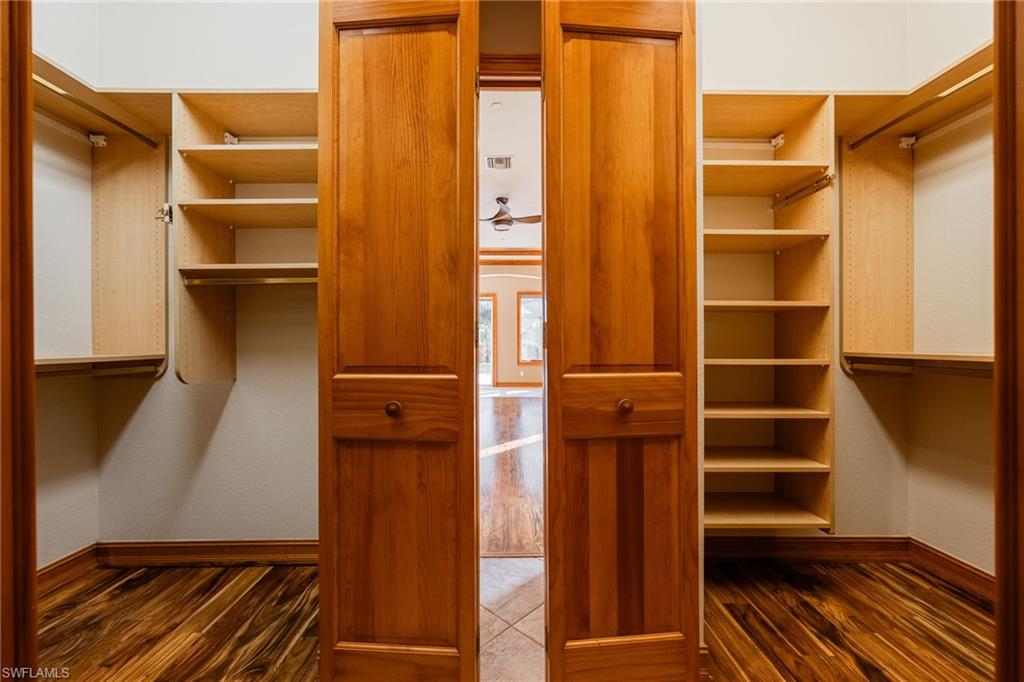 HUNTERS GLEN - Residential