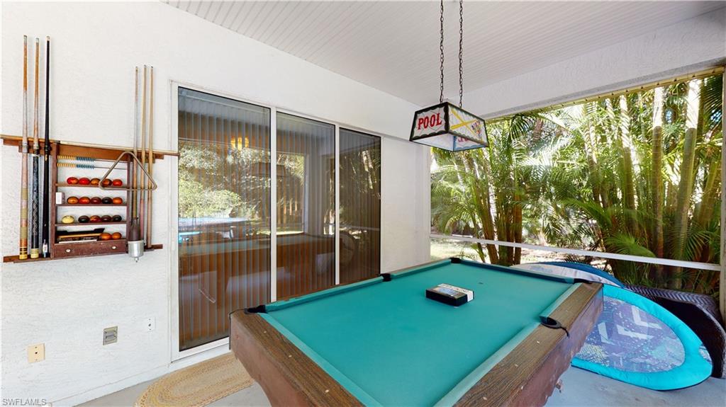 SAN CARLOS ESTATES - Residential