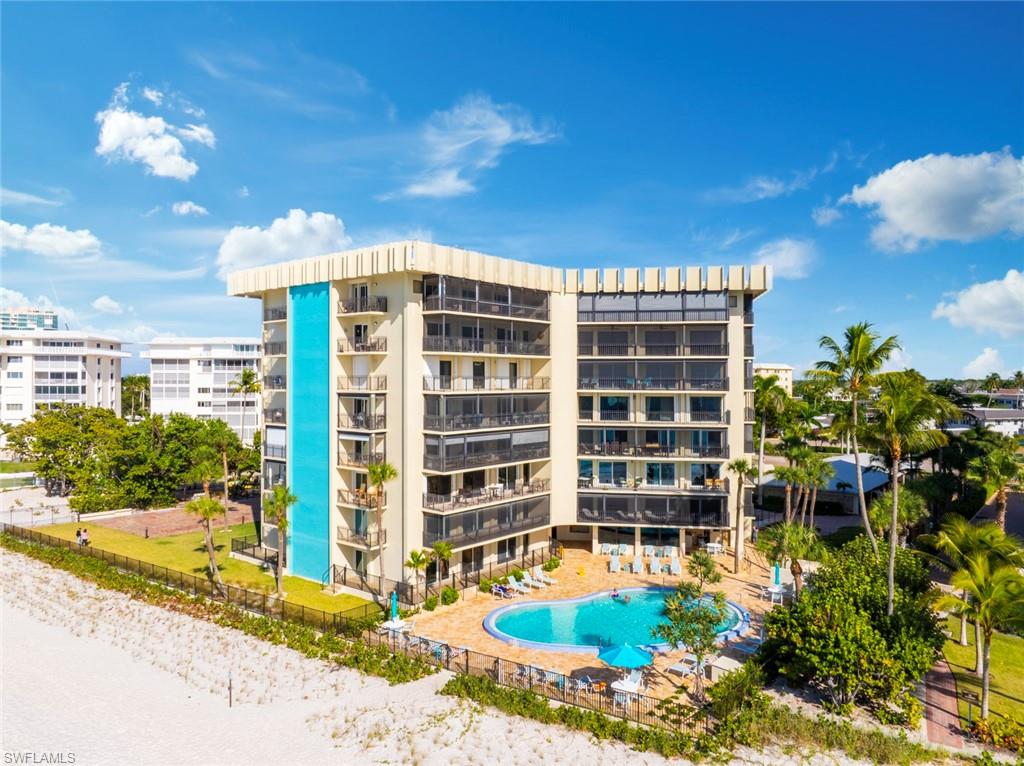 IMPERIAL CLUB - Residential