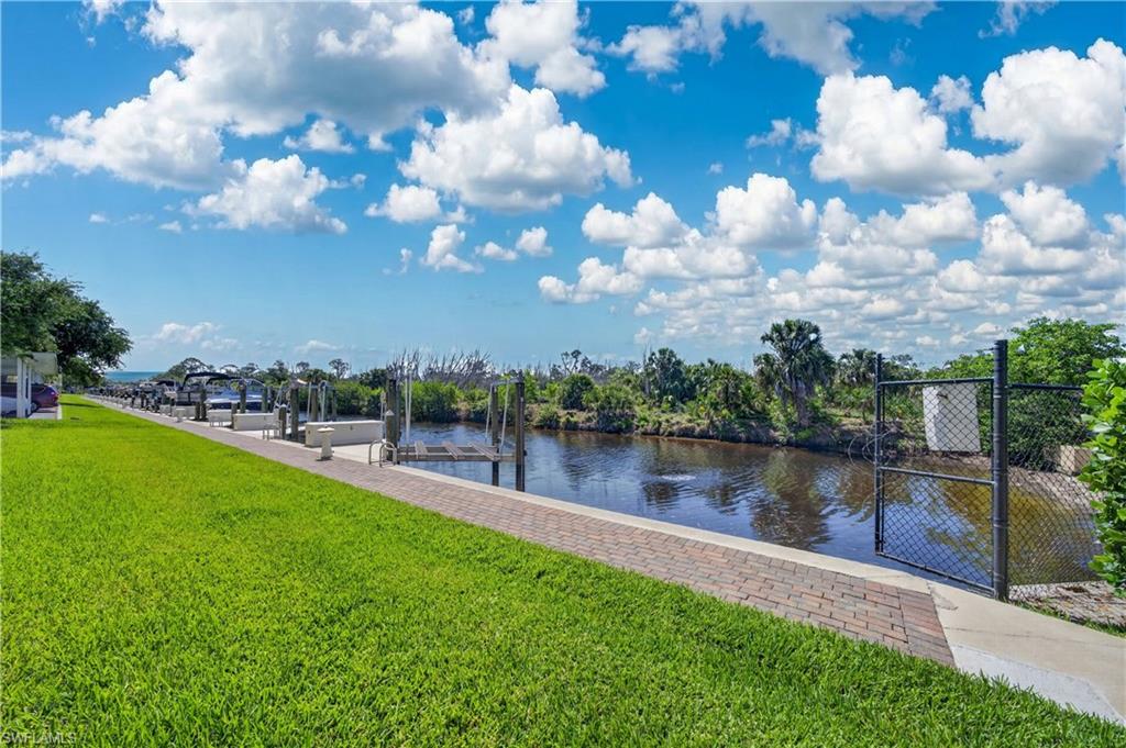 ISLAND COVE OF CAPE CORAL - Residential