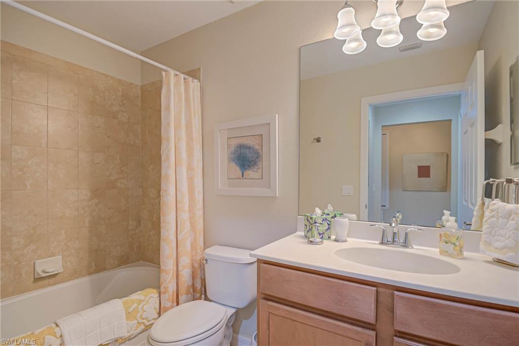 HERITAGE BAY - Residential