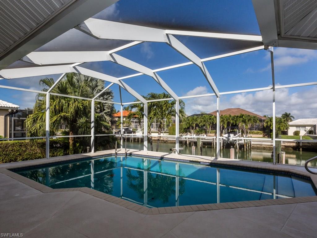 MARCO BEACH - Residential