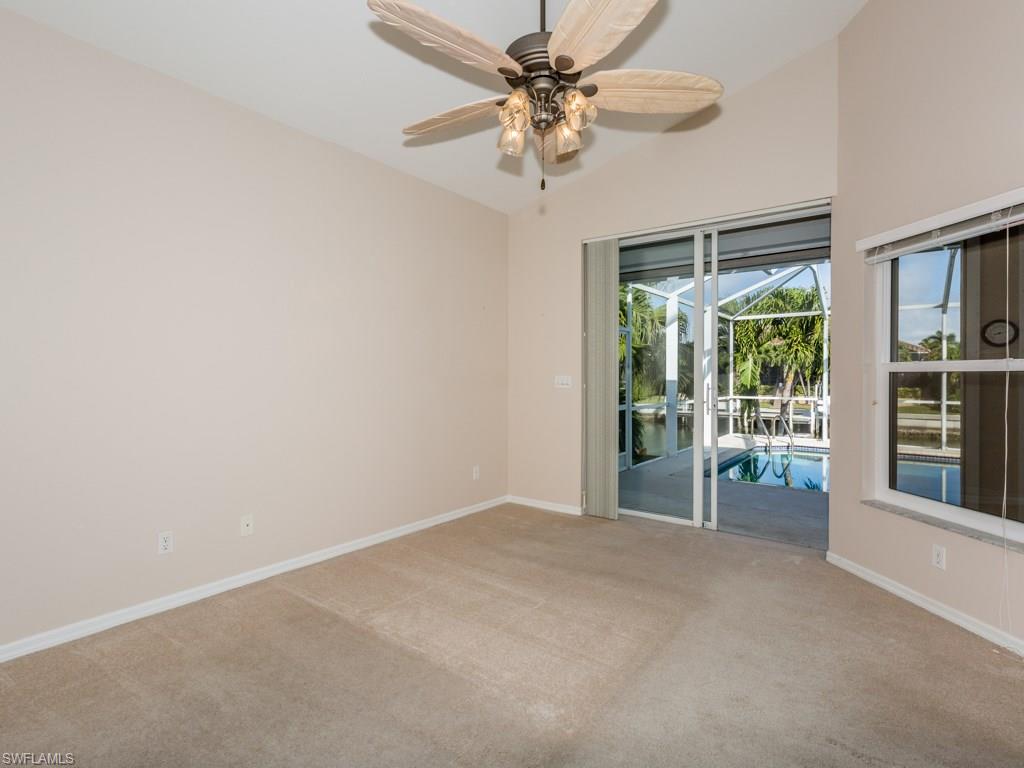 MARCO BEACH - Residential