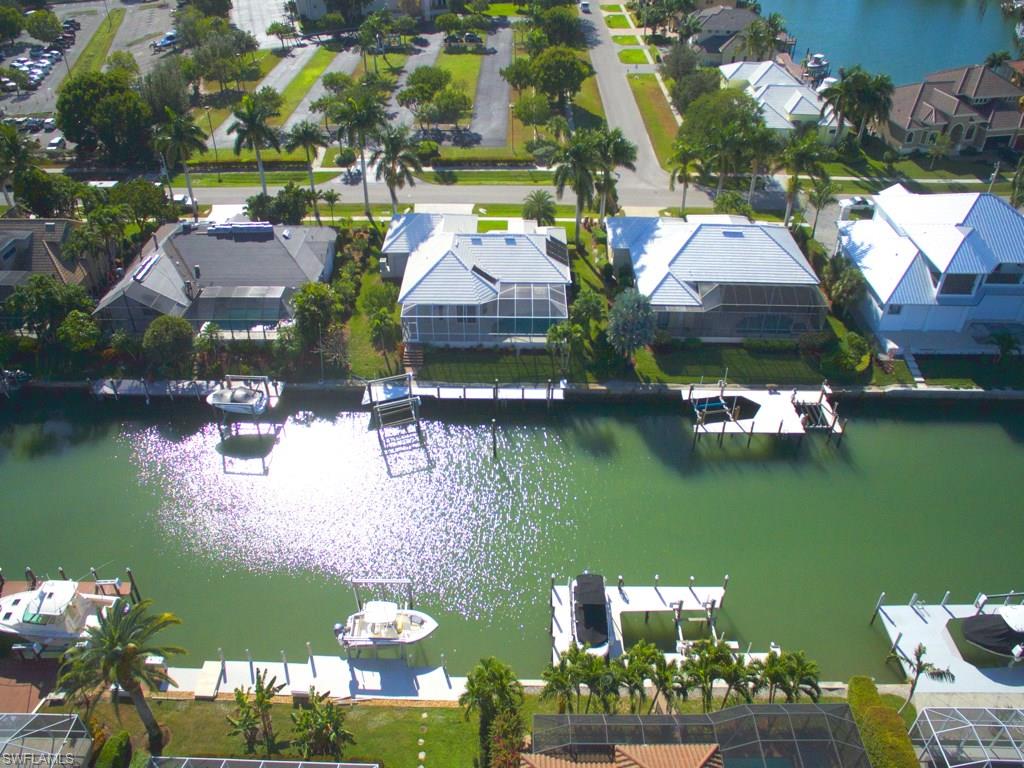 MARCO BEACH - Residential