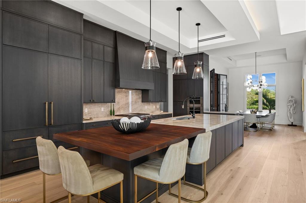 PINE RIDGE - Residential