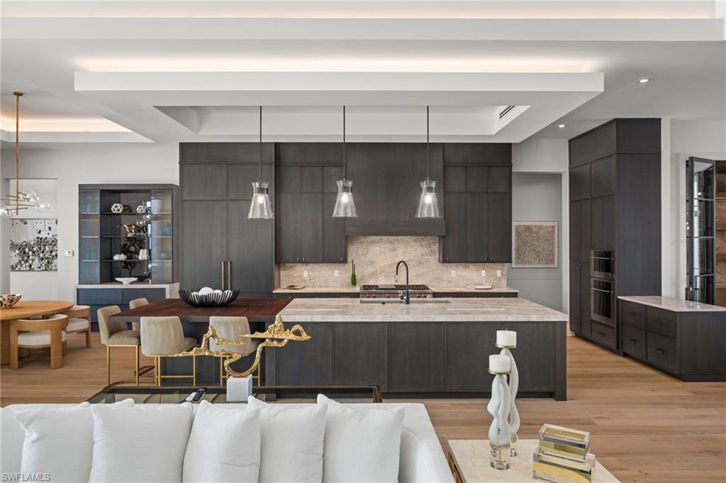 PINE RIDGE - Residential