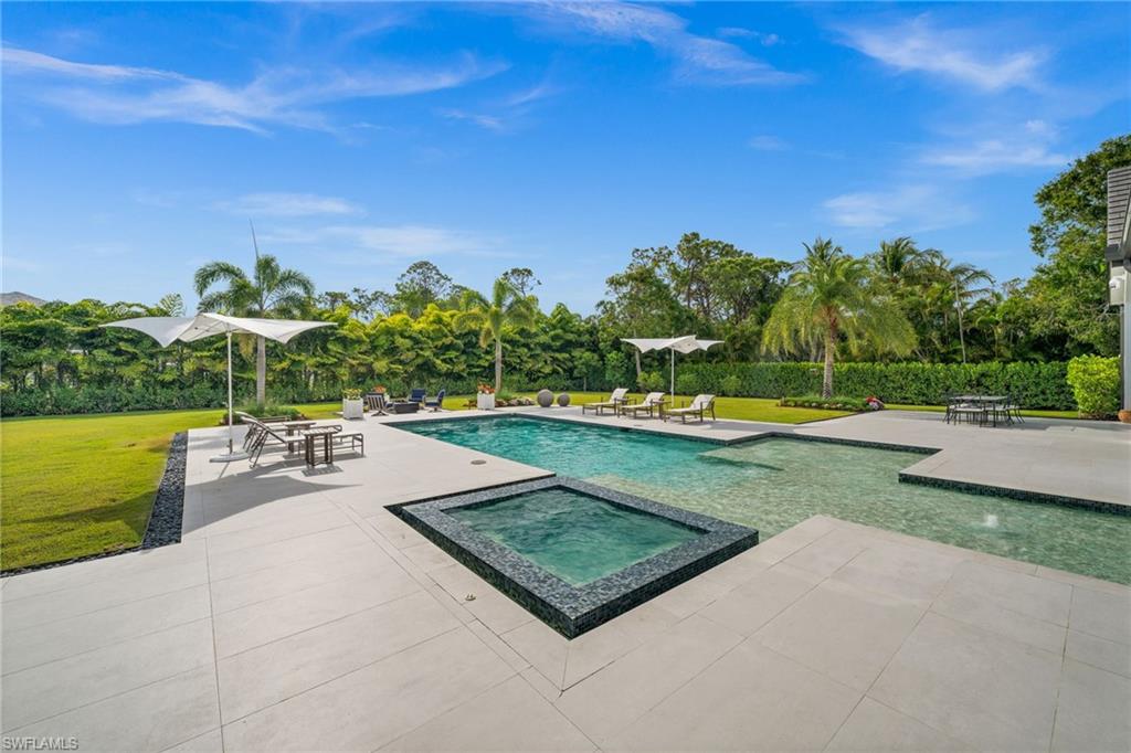 PINE RIDGE - Residential