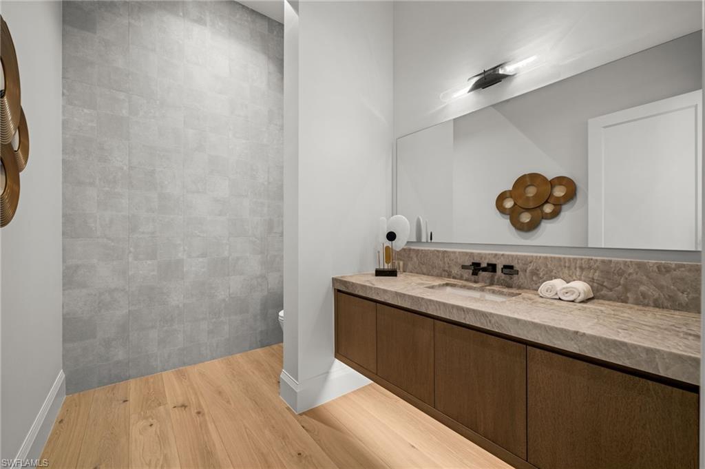 PINE RIDGE - Residential