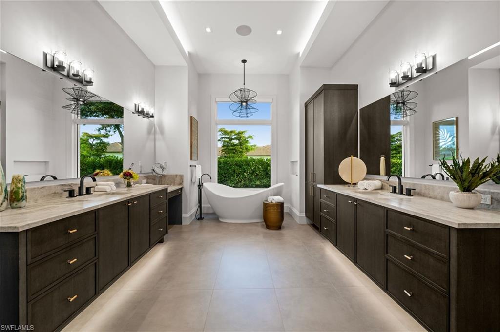 PINE RIDGE - Residential