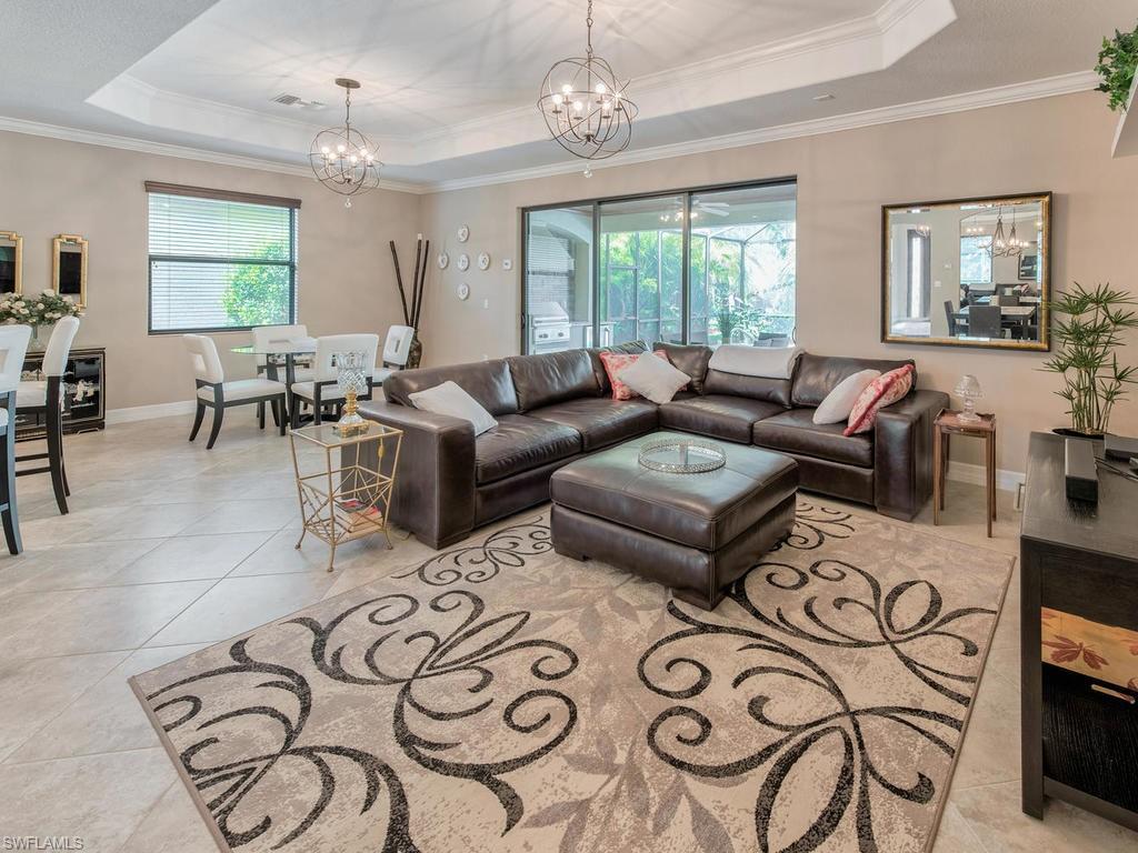 PAVIA - Residential Lease