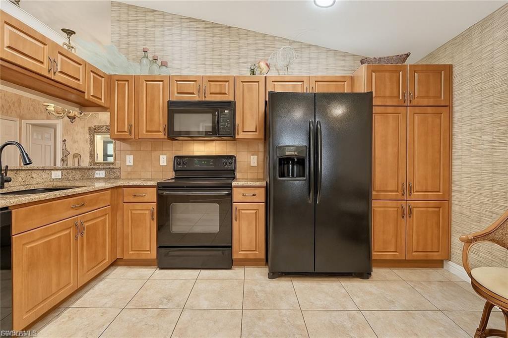 CASCADES AT ESTERO - Residential