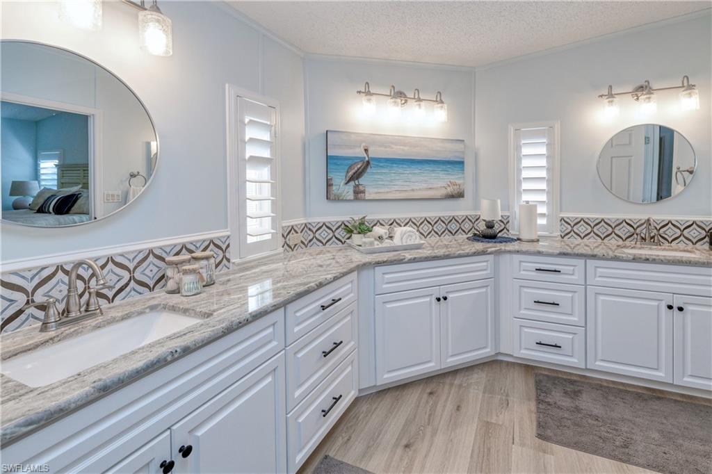 OLD BRIDGE VILLAGE - Residential