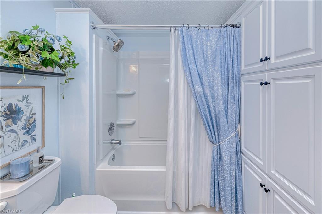 OLD BRIDGE VILLAGE - Residential