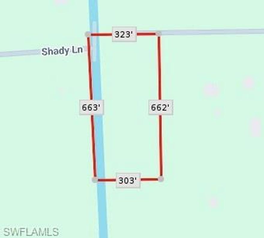 Beautiful Lot on a dead-end adjacent to a canal. 100% Uplands Certification