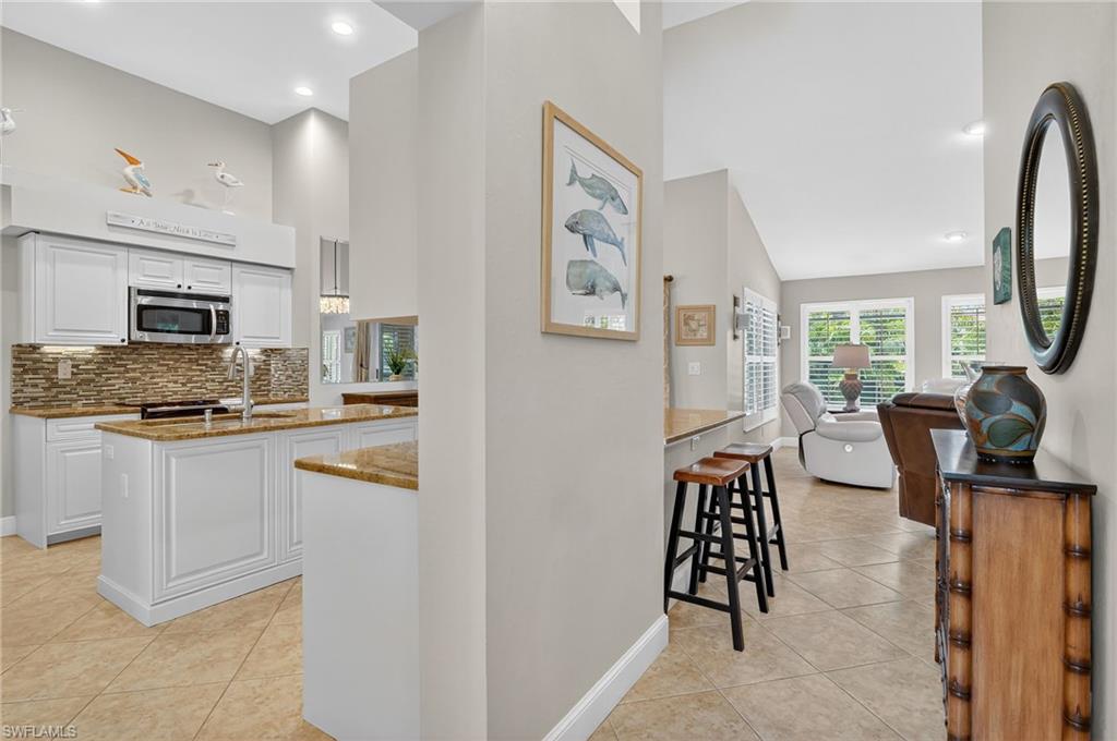 7613 Citrus Hill LN