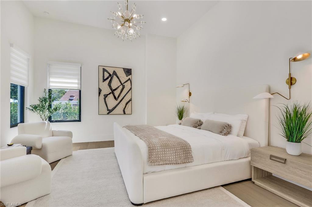 LAKE PARK - Residential