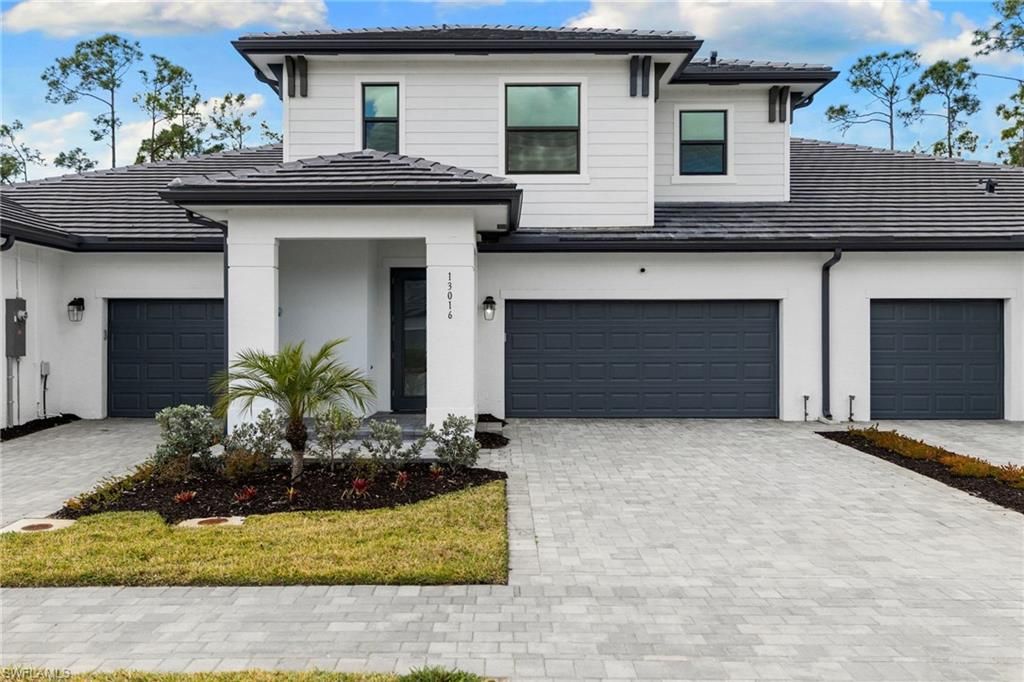 Photo of 13016 Georges Cay PL, FORT MYERS, FL 33913 (MLS # 226005063)