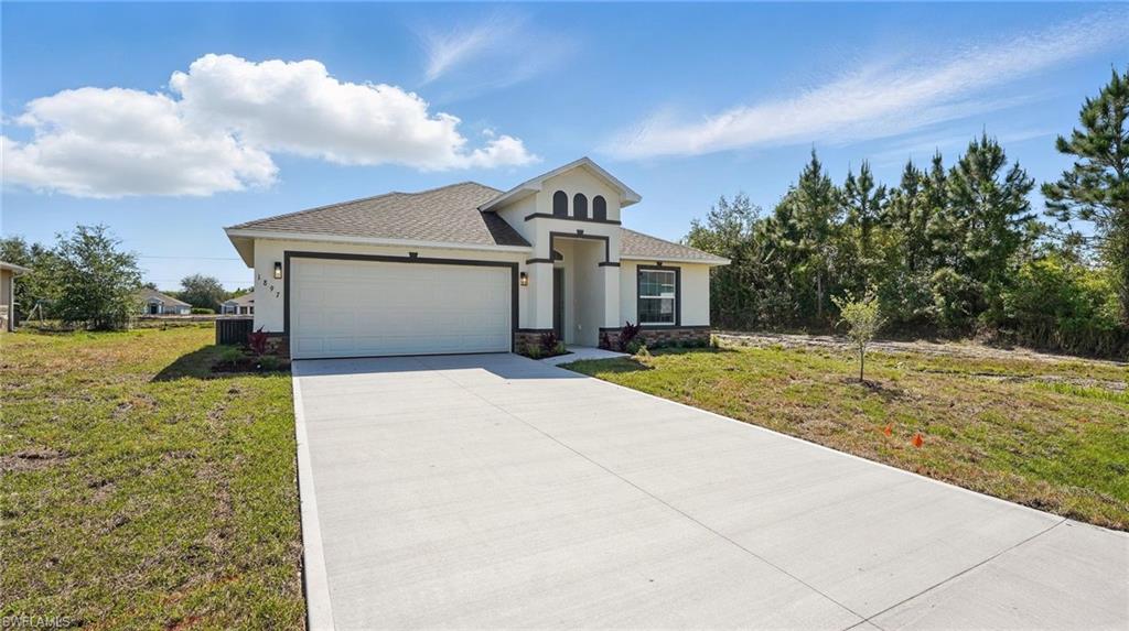 LEHIGH ACRES - Residential