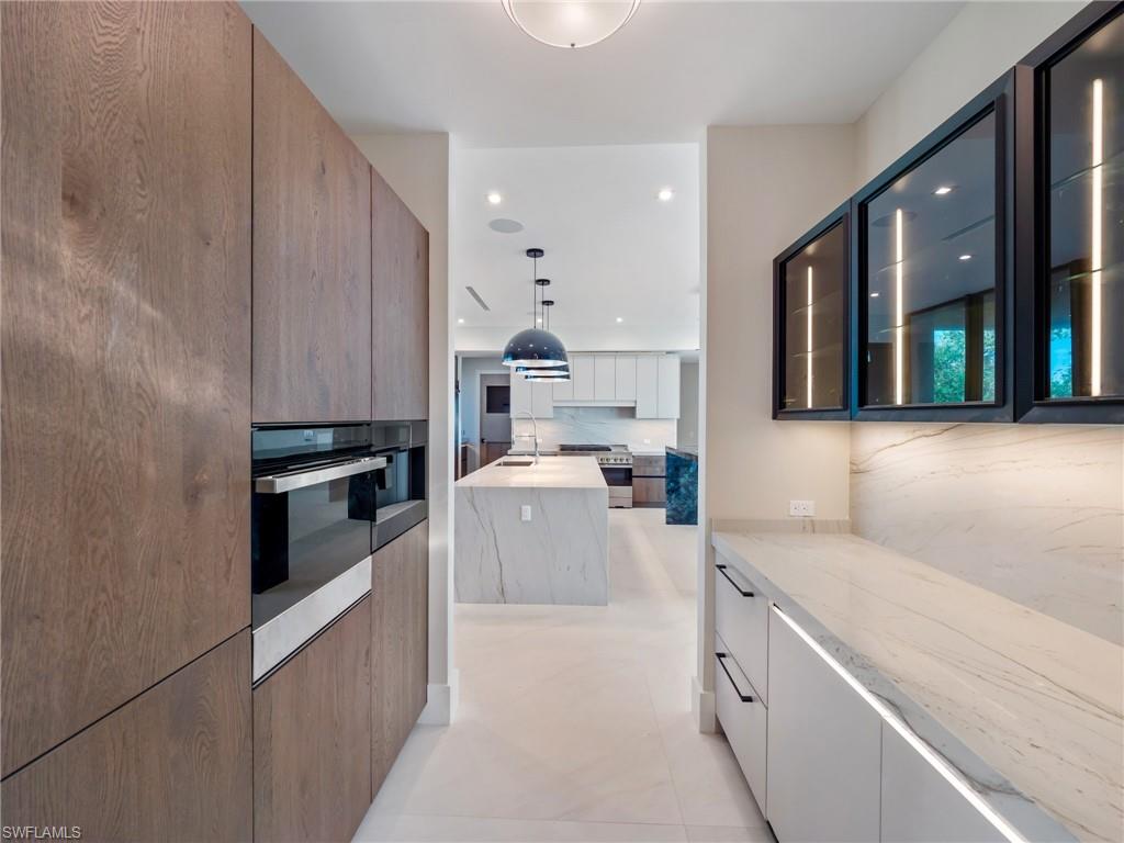 METES AND BOUNDS - Residential