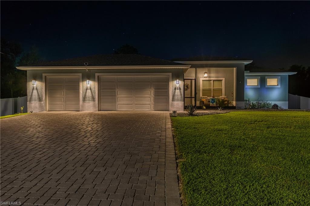 LEHIGH ACRES - Residential