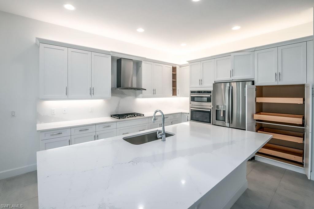 VALENCIA TRAILS - Residential