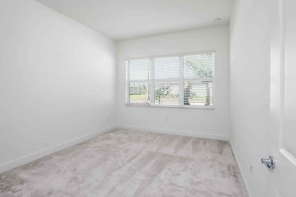 VALENCIA TRAILS - Residential