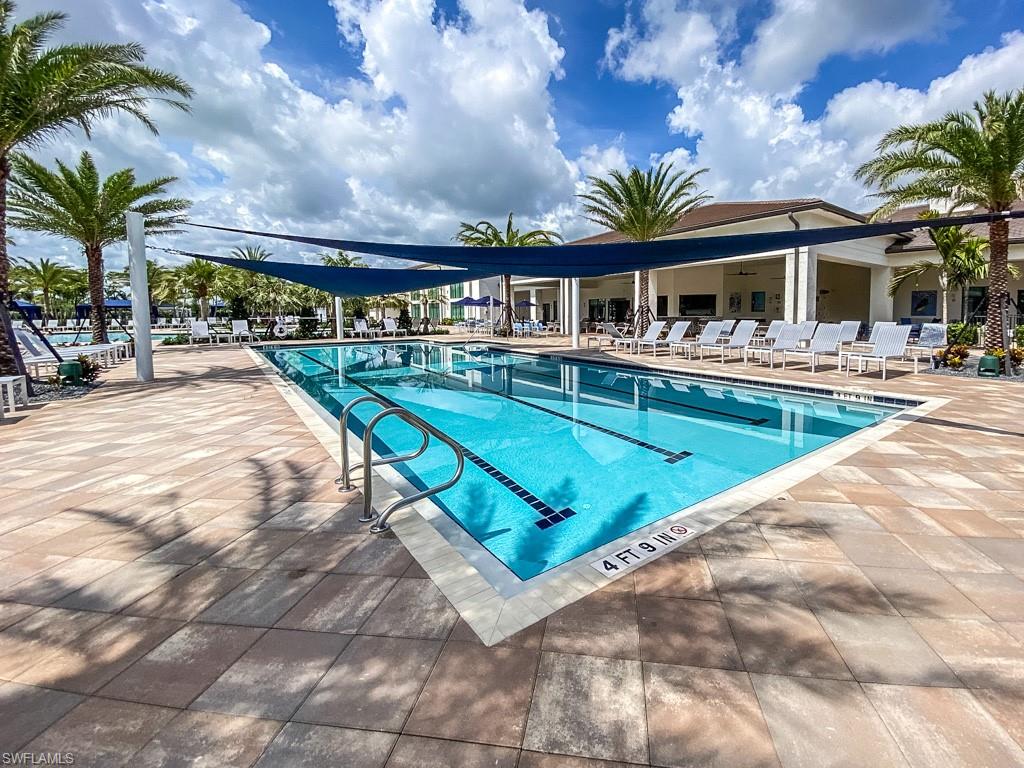 VALENCIA TRAILS - Residential