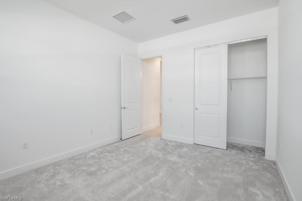 VALENCIA TRAILS - Residential