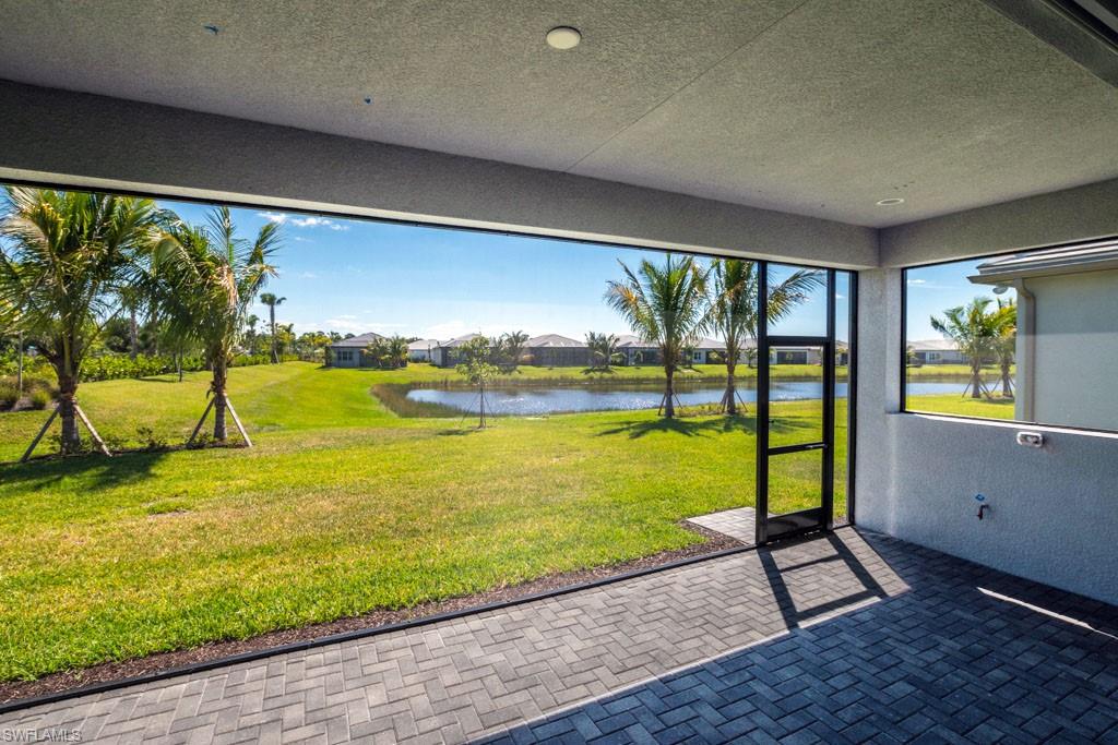 VALENCIA TRAILS - Residential