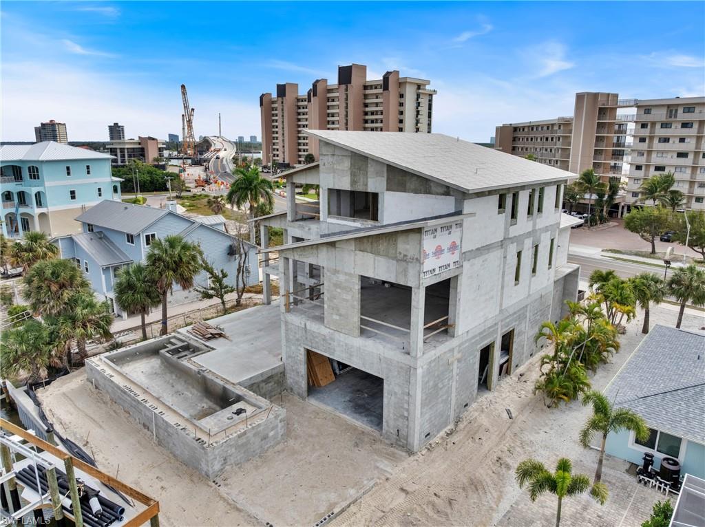 LAGUNA SHORES - Residential