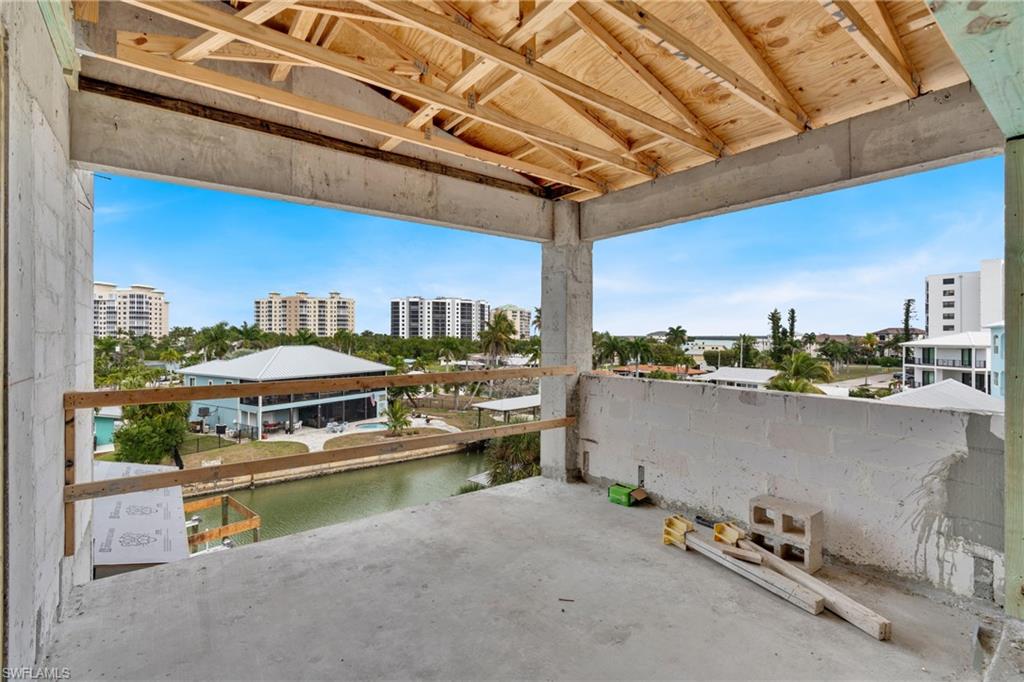 LAGUNA SHORES - Residential