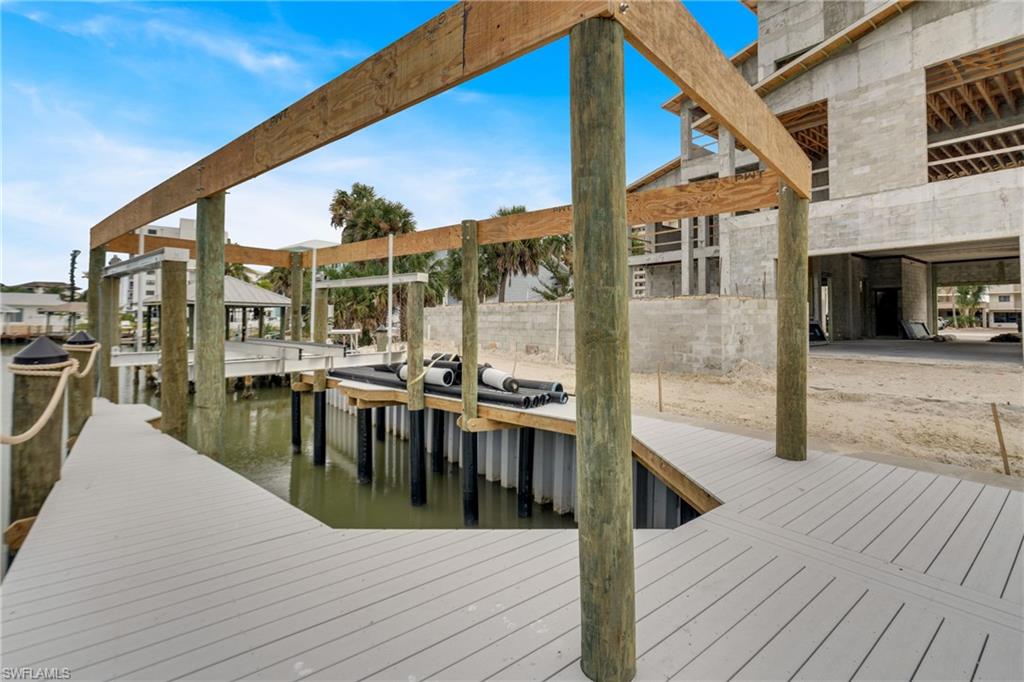 LAGUNA SHORES - Residential