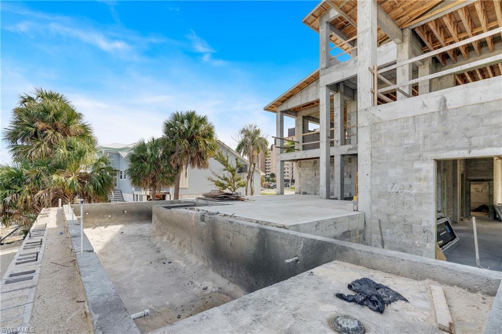 LAGUNA SHORES - Residential