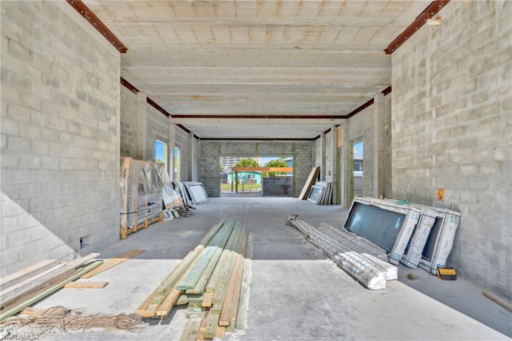 LAGUNA SHORES - Residential