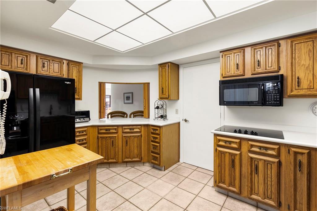 CAMELOT AT MARCO BEACH - Residential