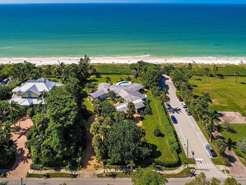 OLDE NAPLES - Residential