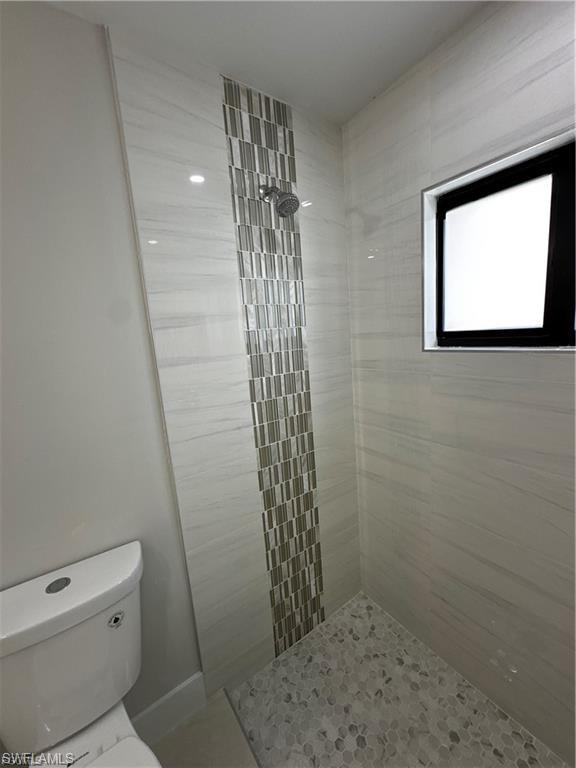 MIRROR LAKES - Residential