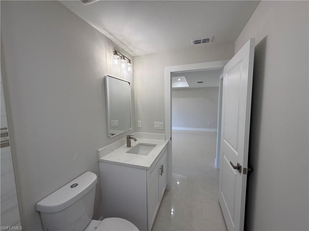 MIRROR LAKES - Residential