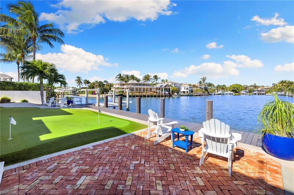 AQUALANE SHORES - Residential