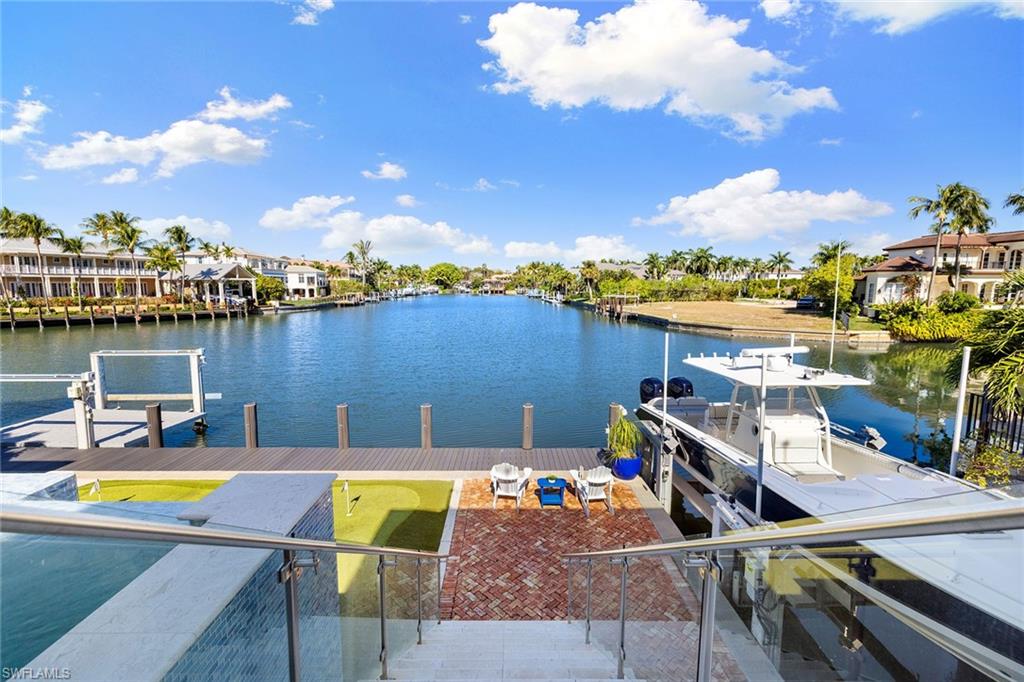 AQUALANE SHORES - Residential