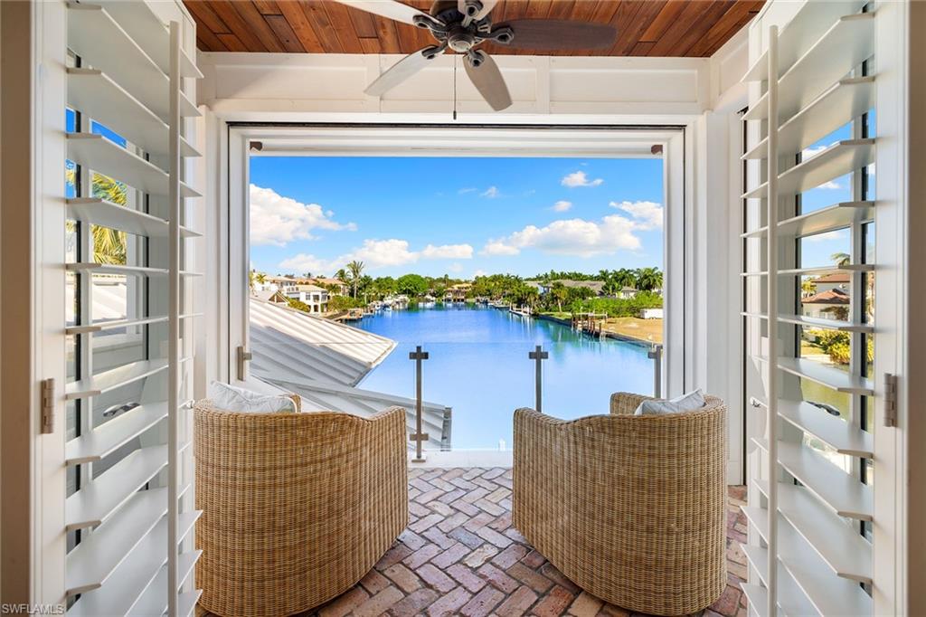 AQUALANE SHORES - Residential