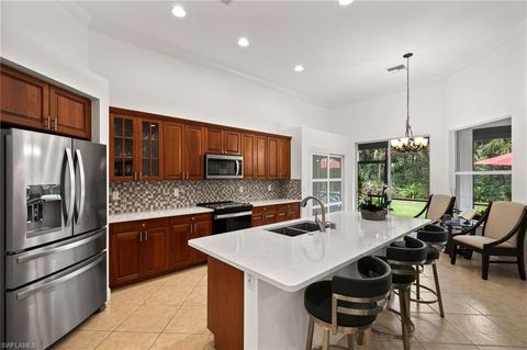 15533 Vallecas LN NAPLES FL 34110