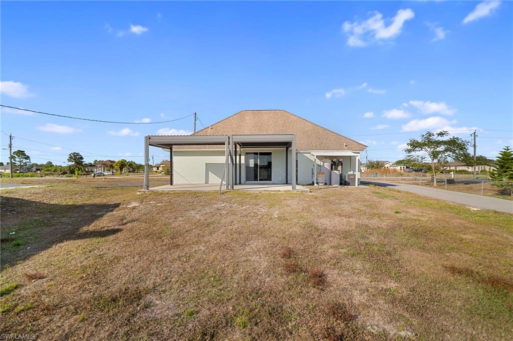 GOLDEN GATE PROF BLDG - Residential Lease