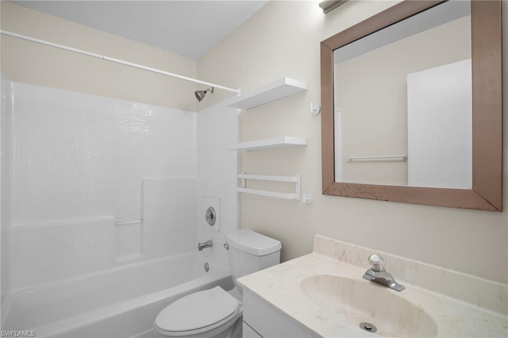 GOLDEN GATE PROF BLDG - Residential Lease