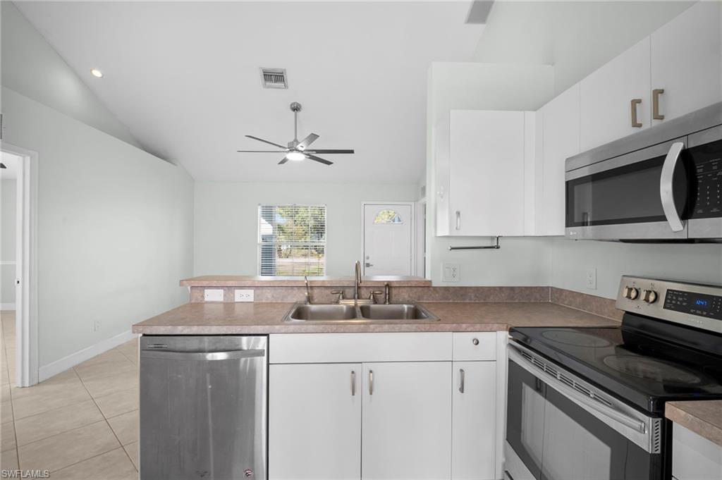 GOLDEN GATE PROF BLDG - Residential Lease