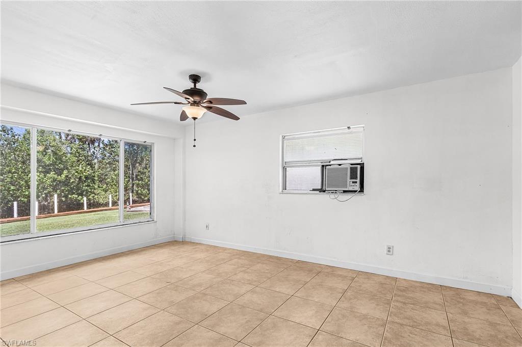 NORTH FORT MYERS - Residential