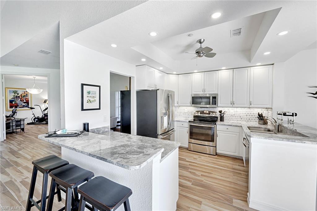 PALM COLONY - Residential