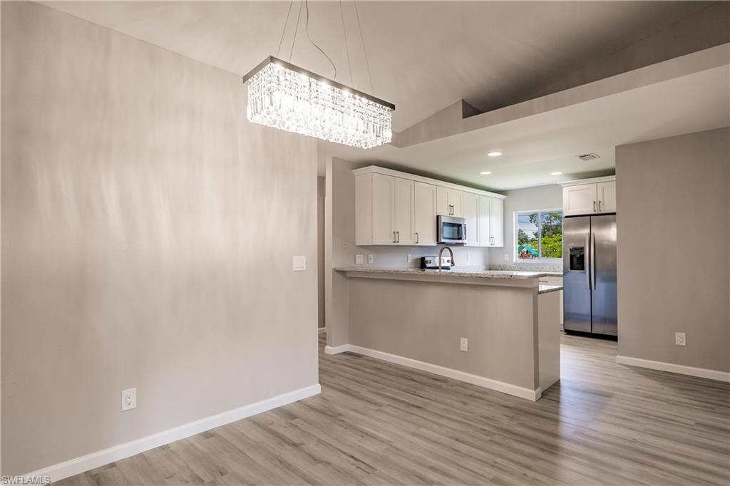 SAN CARLOS PARK - Residential